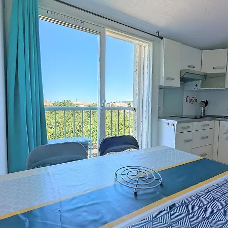 Proche Port Et Avec Wifi Et Climatisation *