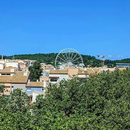 Proche Port Et Avec Wifi Et Climatisation 阿格德