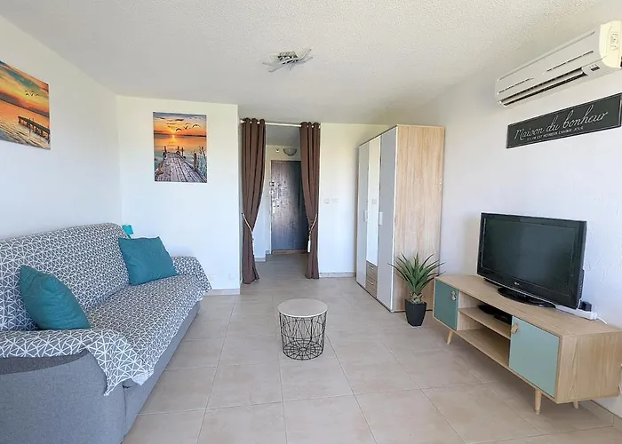 Proche Port Et Avec Wifi Et Climatisation Lejlighed *